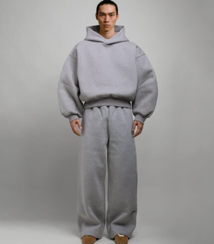 THE HOODIE V4 - CONCRETE GRAY
